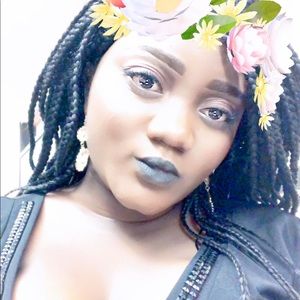 Meet your Posher, Lorena